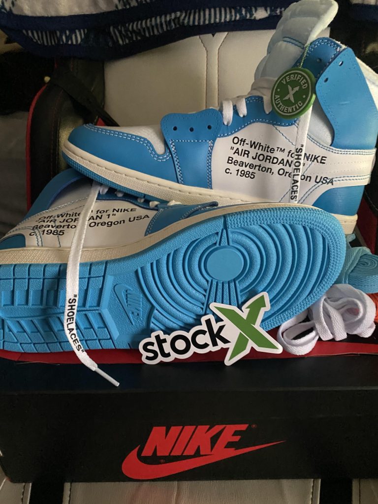 StockX 认证产品