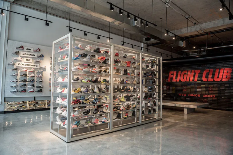How Long Does Flight Club Take To Ship? (Our 2024's Experience